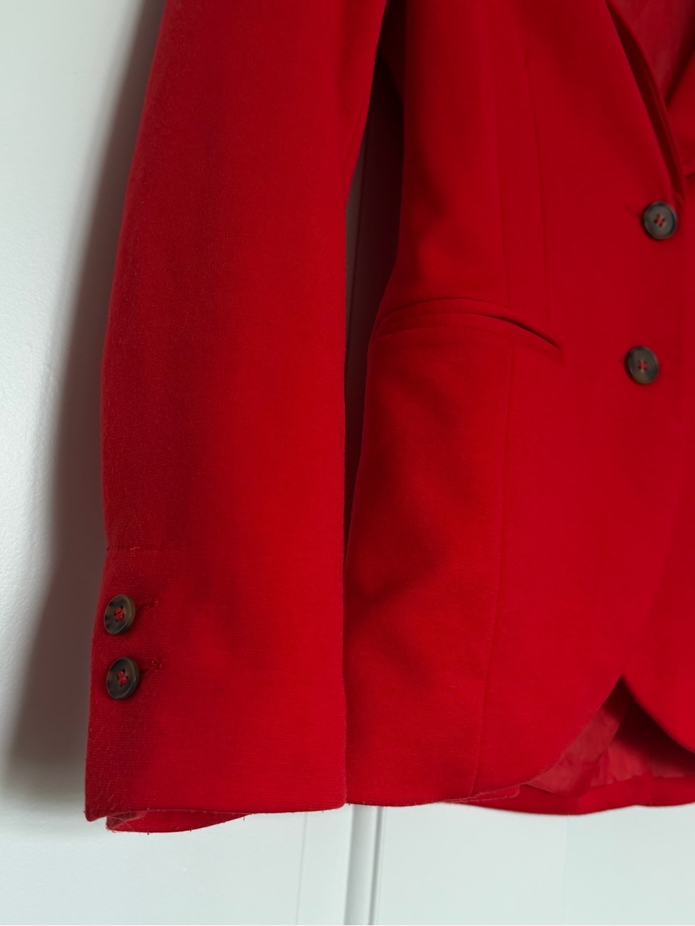 Red blazer - Picture 2 of 5